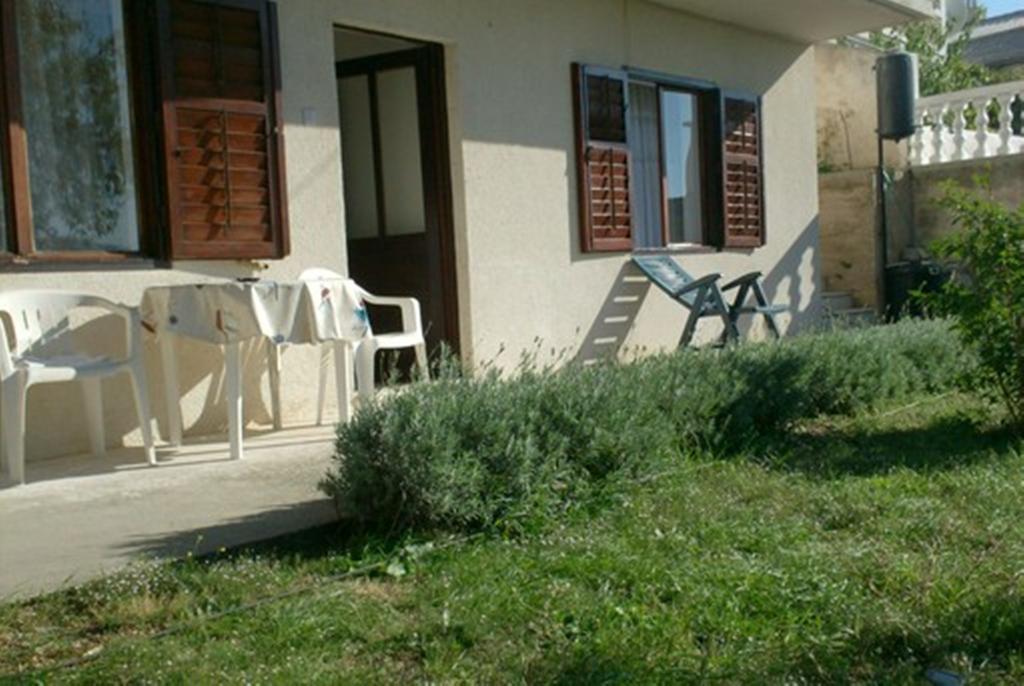 סנג' Apartment Danijela מראה חיצוני תמונה